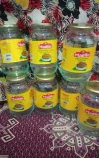 شیشه بزرگ خیارشور(تازه وتمیز)بالای یک کیلو