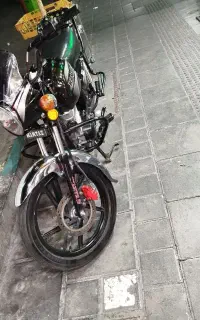 موتور سیکلت همتاز