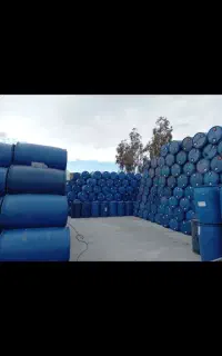 بشکه پلاستیکی درب و گیره