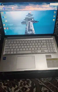 لپ تاپ ایسوس.  vivobook  512ssd 40ram