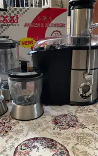 آبمیوه گیری مکسی۴ کاره کاملا نو