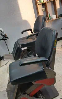 صندلی آرایشگاه برقی