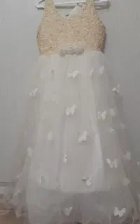 پیرهن دخترانه