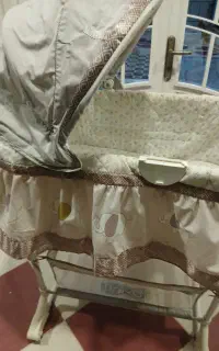 گهواره نوزاد