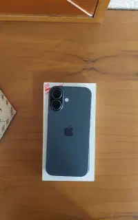 آیفون ۱۷ نرمال