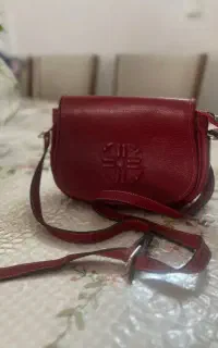 کیف دوشی چرم طبیعی پاندورا اصل رنگ زرشکی