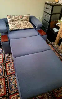 یک جفت مبل تختخواب شو تک نفره