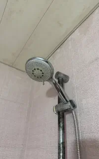 دوش حمام
