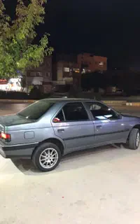 پژو 2000