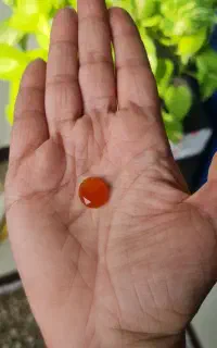 سنگ عقیق اصل شش ضلعی تراش خورده