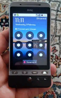 گوشی موبایل نوستالژیک HTC Hero
