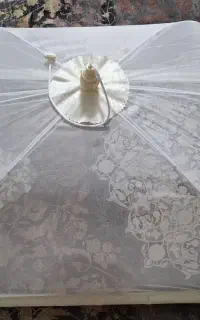 پشه بند و آغوشی وگهواره و روروک نوزاد
