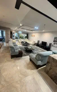 سید مسعود (ناهارخوران ) متراژ 210 تک واحدی طبقه 4