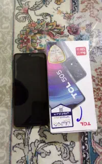 گوشی TCLدرحد نو خودم ۲۰گرفتم ۱۳تومن گذاشتم