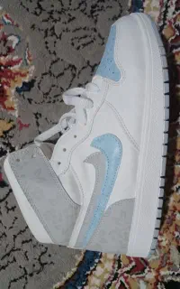 کتونی تازه گرفتم ولی سایز پام نیست تخفیف هم میدم