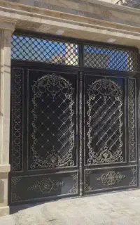 جوشکاری سیاردرب وپنجره ساز ونرده راه پله آهنی