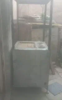 فر ساندوین و فلافل ۳کاره