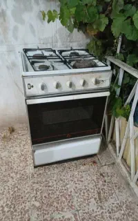 گاز فر دار سالم سالم چهار شعله
