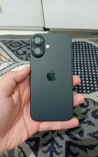 آیفون ۱۶ نرمال