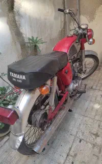 یاماها ۱۰۰ ، تک هندل