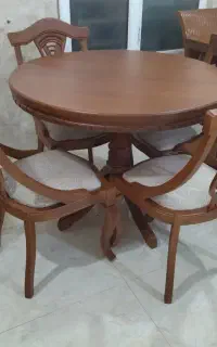 میز غذا خوری مدل دیبا