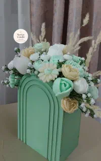 باکس شمع و شمع تزئینی