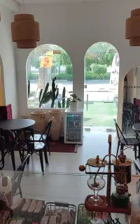 استخدام‌ همکار خانم در کافه