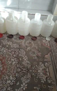 مقداری دبه