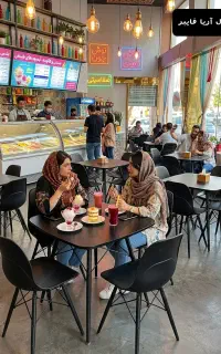 میز و صَندلی رِستوران x1