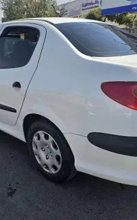 ۲۰۶ صندوق‌دار مدل ۹۵