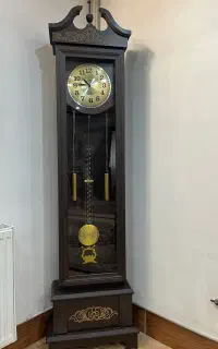 ساعت ایستاده