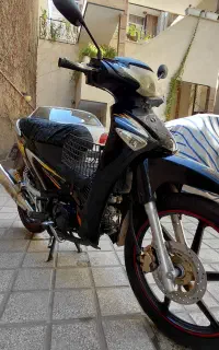 موتور سیکلت پیشرو 135cc در حد