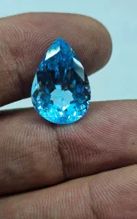 توپاز طبیعی سویسی