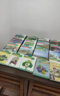 کتاب درسی پایه دهم و یازدهم و تراش رومیزی