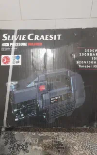 ۱۲۱