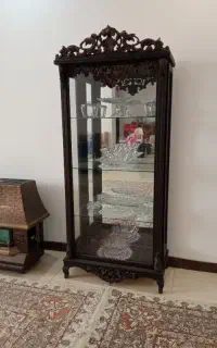 بوفه ی چهار طبقه ی کاملا سالم