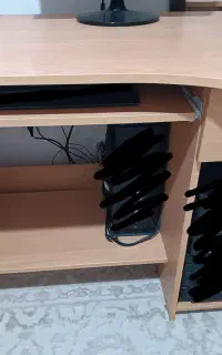 میز کامپیوتر