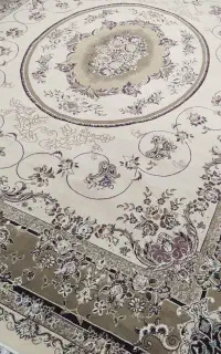 ۱عدد فرش ۱۲متری سالم بدون سوختگی و پارگی