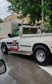 نیسان جرثقیل یدک کش
