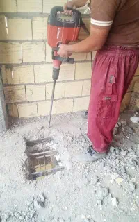انجام تخریب ساختمان و چاه کن مقنی کندن چاه فاضلاب