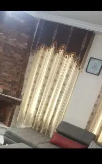 پرده توری همراه با کتیبه و پرده مخمل