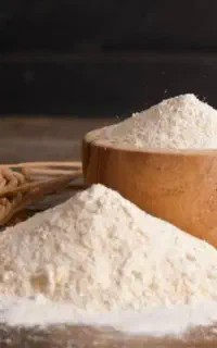 یک کیسه آرد گندم