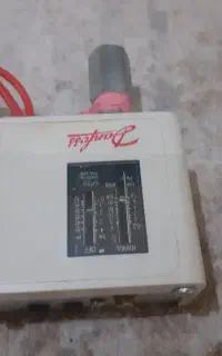 اتومات پمپ آب