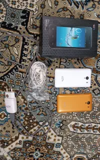 جی ال ایکس z1 و نوکیا ۲۶۰۰