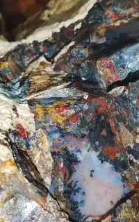 فروش یک قطعه سنگ
