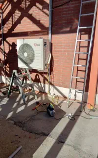 خدمات تخصصی کولر گازی نصب تعمیر شارژ با مجوز