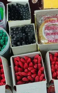 لوازم التحریر تعدادی خودکار و چسب