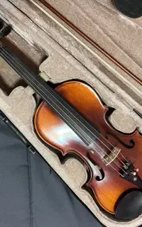 ویولن نیواستار مدل VH55