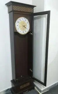 ساعت ایستاده