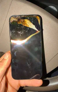 ایفون۱۵پورو بدون ریجستز پارت نامیرch باتری۸۷
